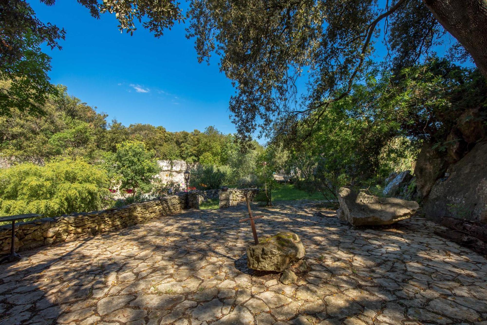 Holiday House Cave Romana プーラ エクステリア 写真