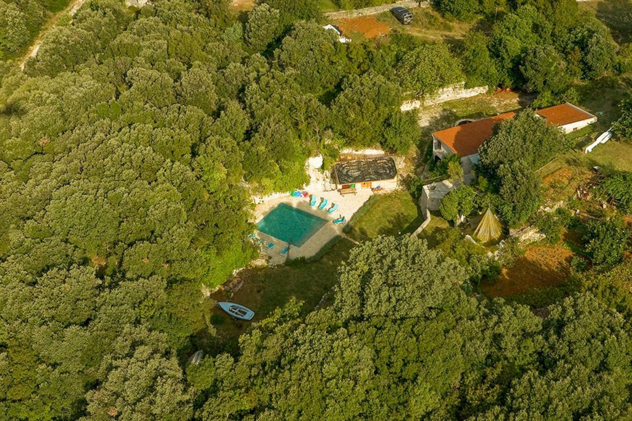 Holiday House Cave Romana プーラ エクステリア 写真